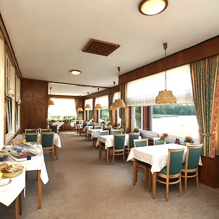 Hotel Uklei-fahrhaus Garni