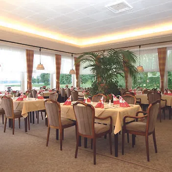 酒店 Uklei-fahrhaus Garni 3*